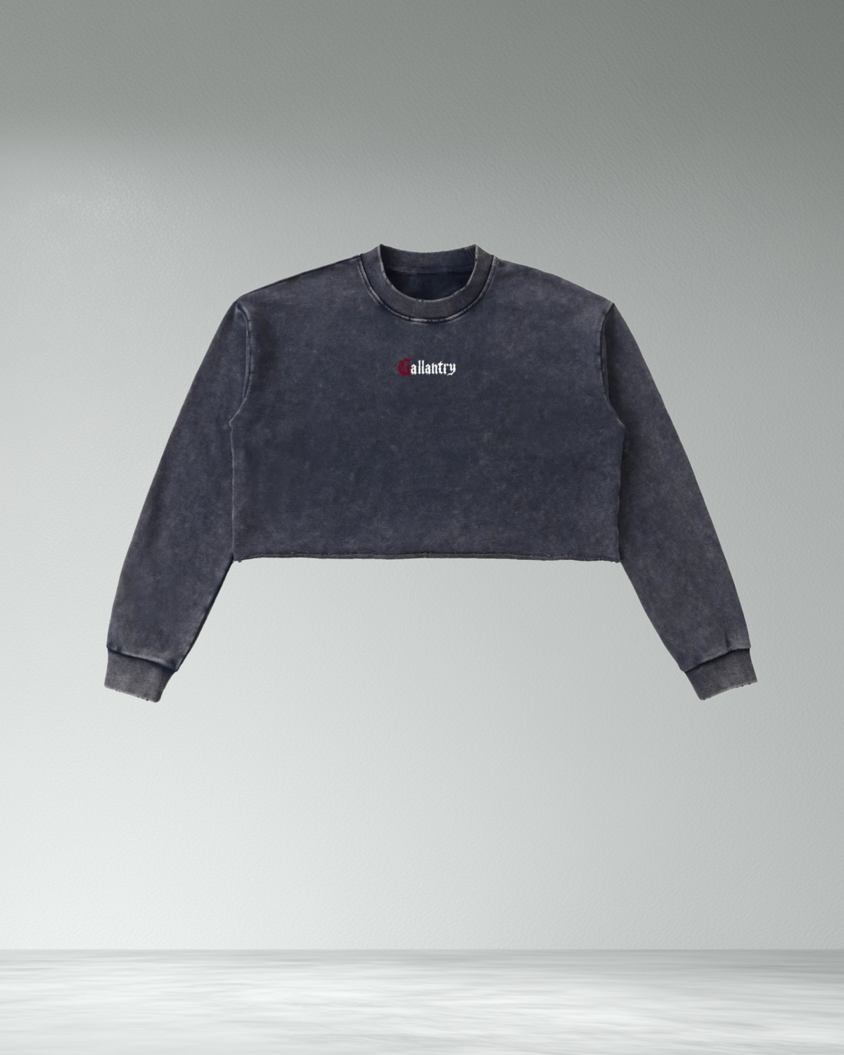 Classic Vintage Wash Raw Edge Cropped Sweatshirt