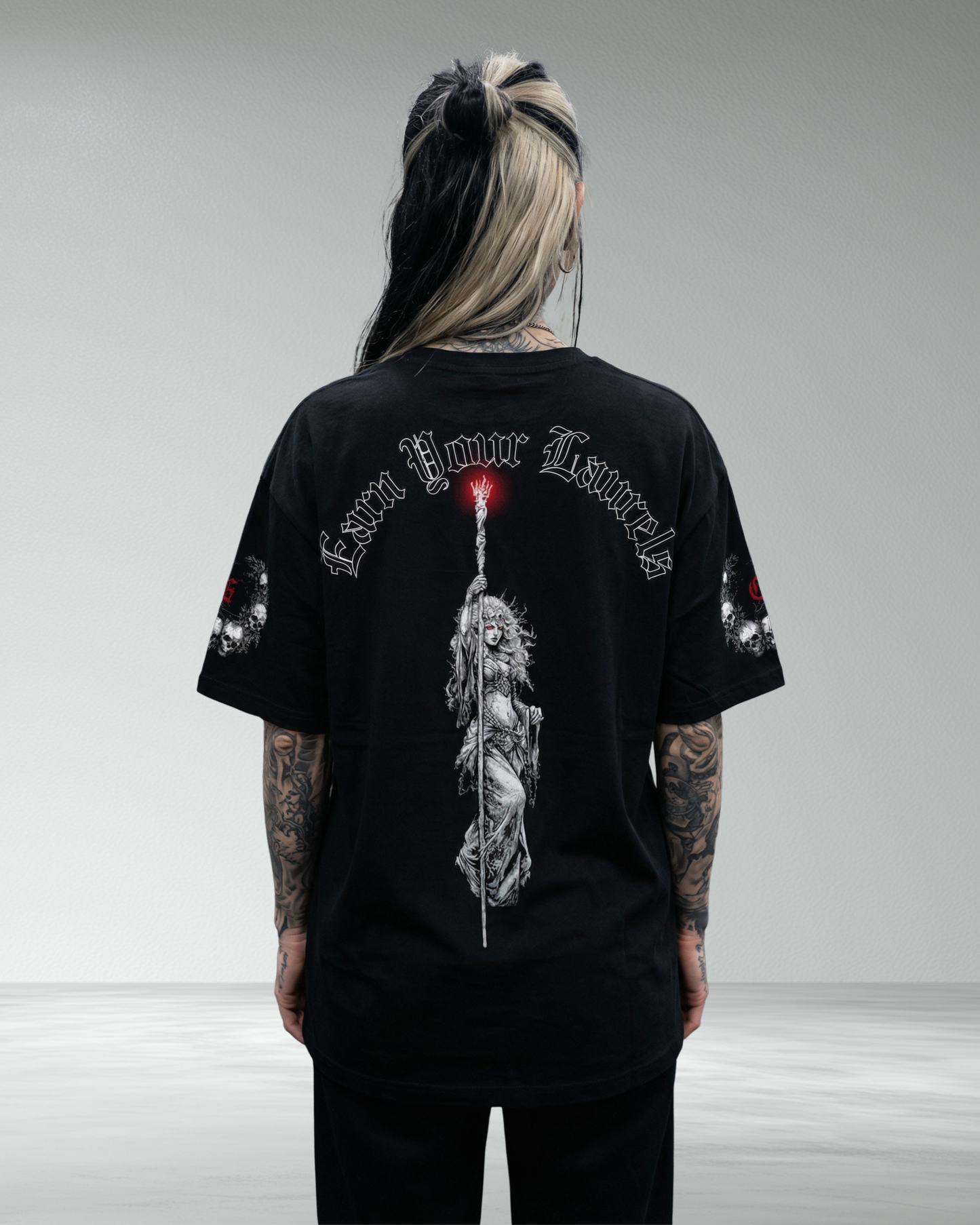 Drop Shoulder 'Sorceress' T