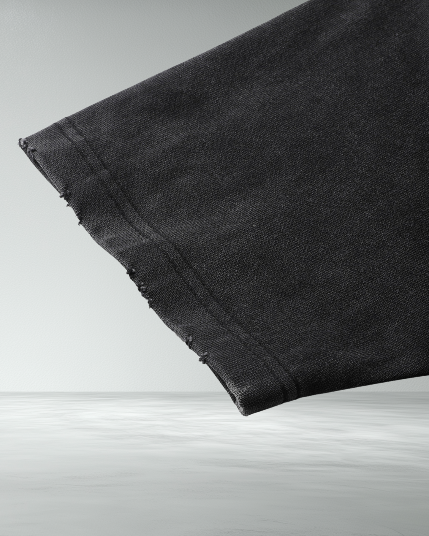 Heavyweight 'Classic' Vintage Wash Frayed T