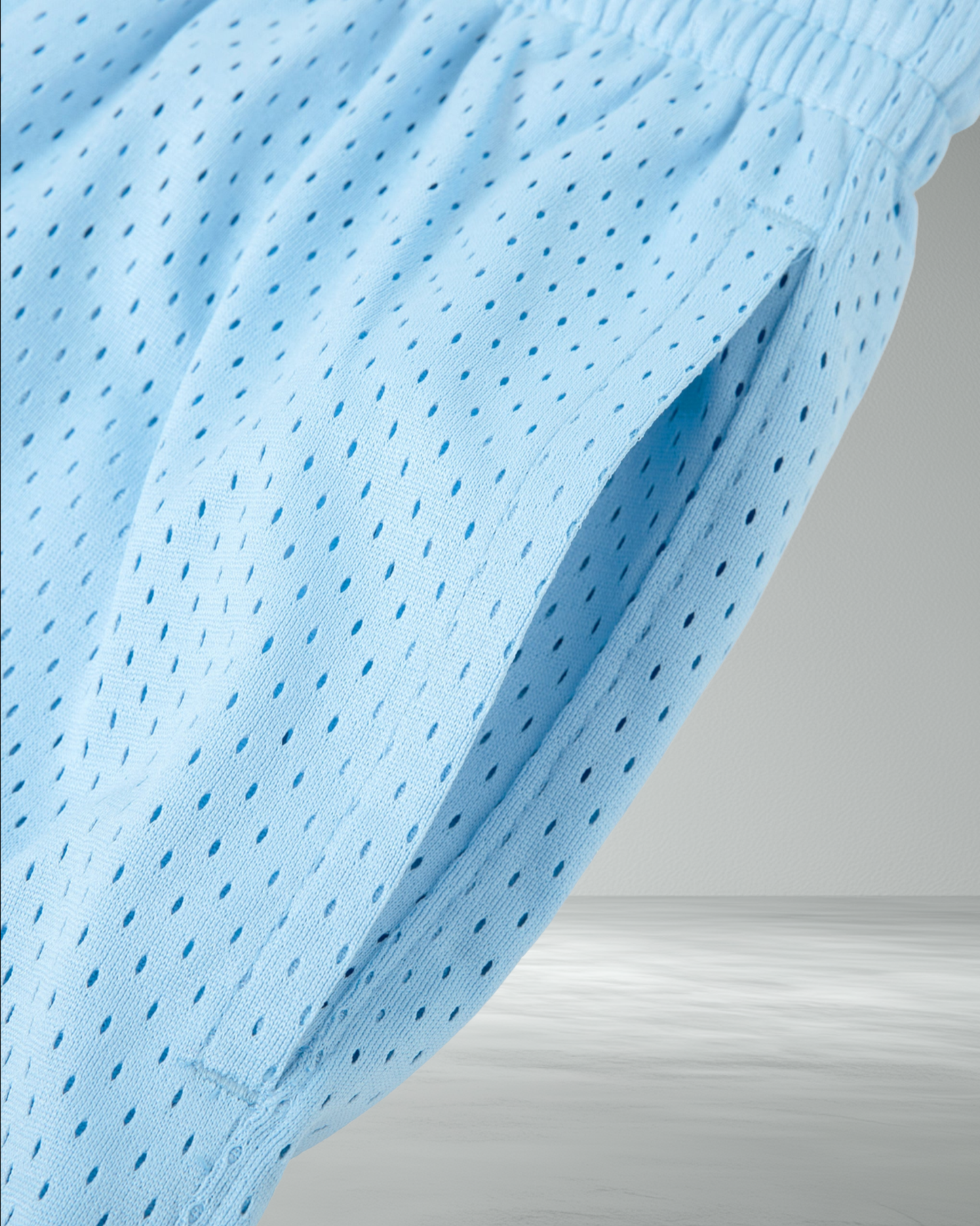 Essential Mesh Shorts